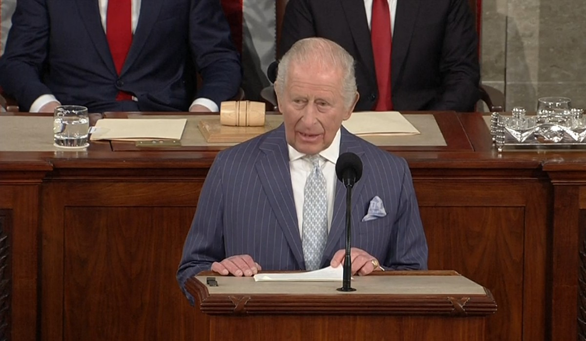 Rei Charles III faz discurso histórico no Congresso dos EUA